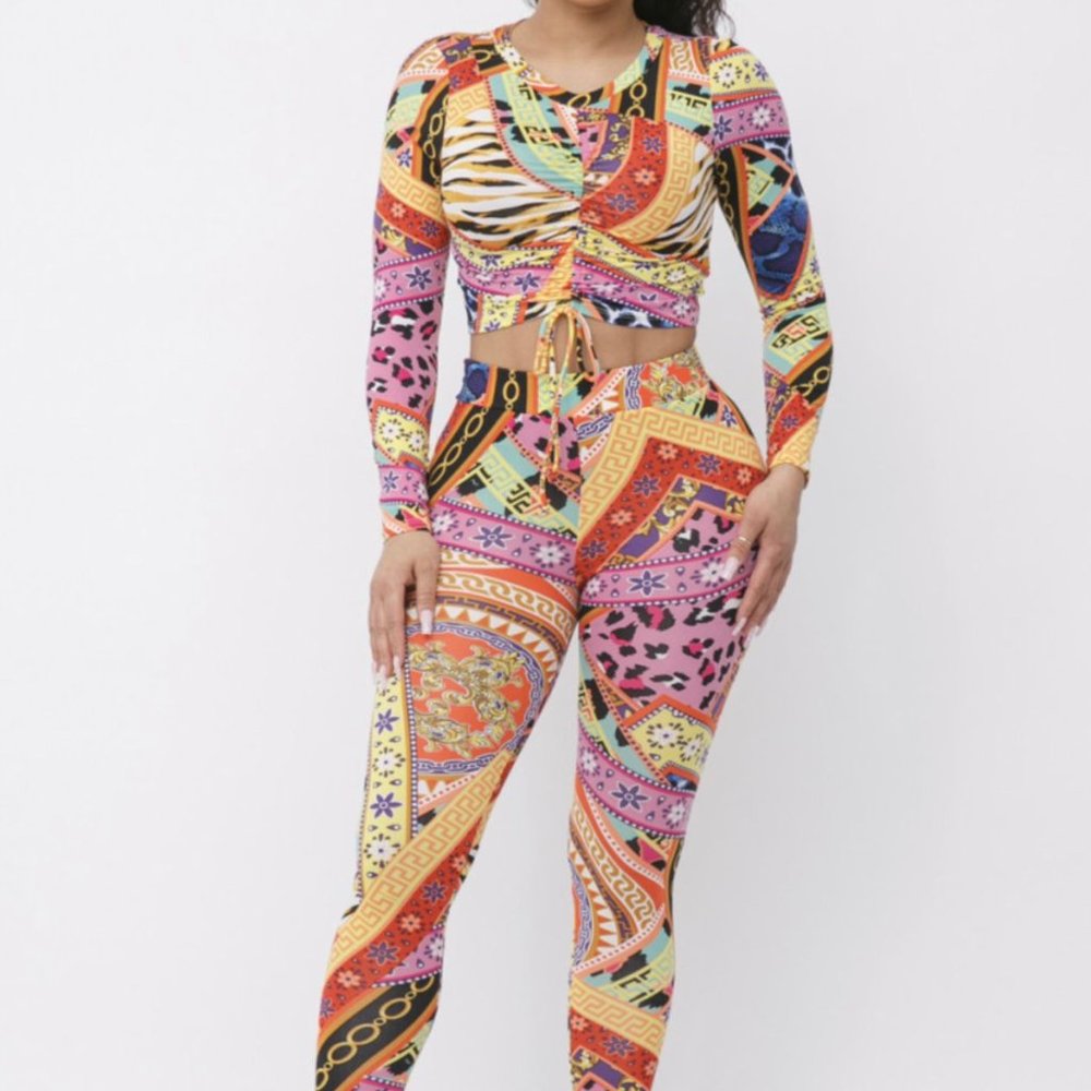 Multicolors prints 2 pieces Leggings and Top